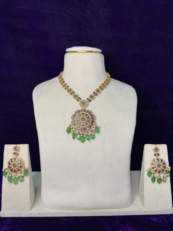 SSCHR004 premium green AD STONE necklace set